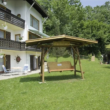 Vendégház Haus Landgraf 3*